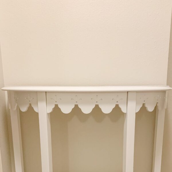 How to Refresh Old Furniture With Spray Paint