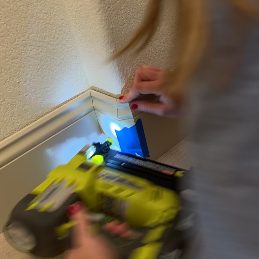 installing baseboards around round corners