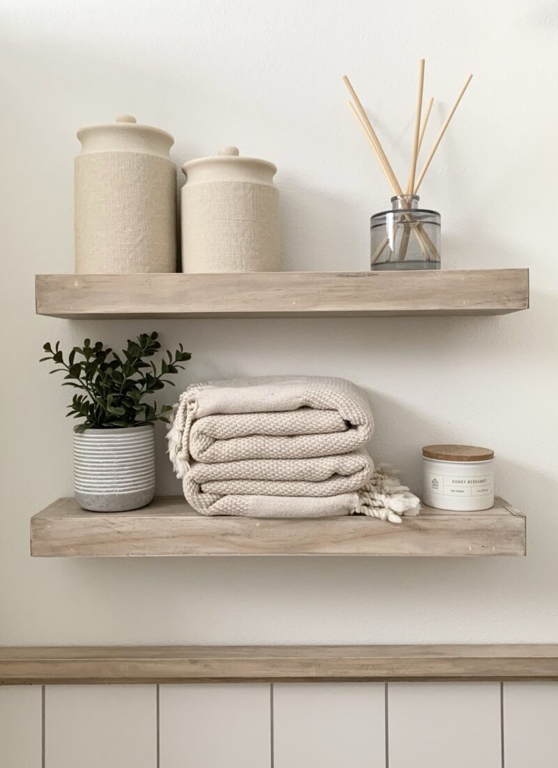 easy & quick DIY bathroom floating shelves