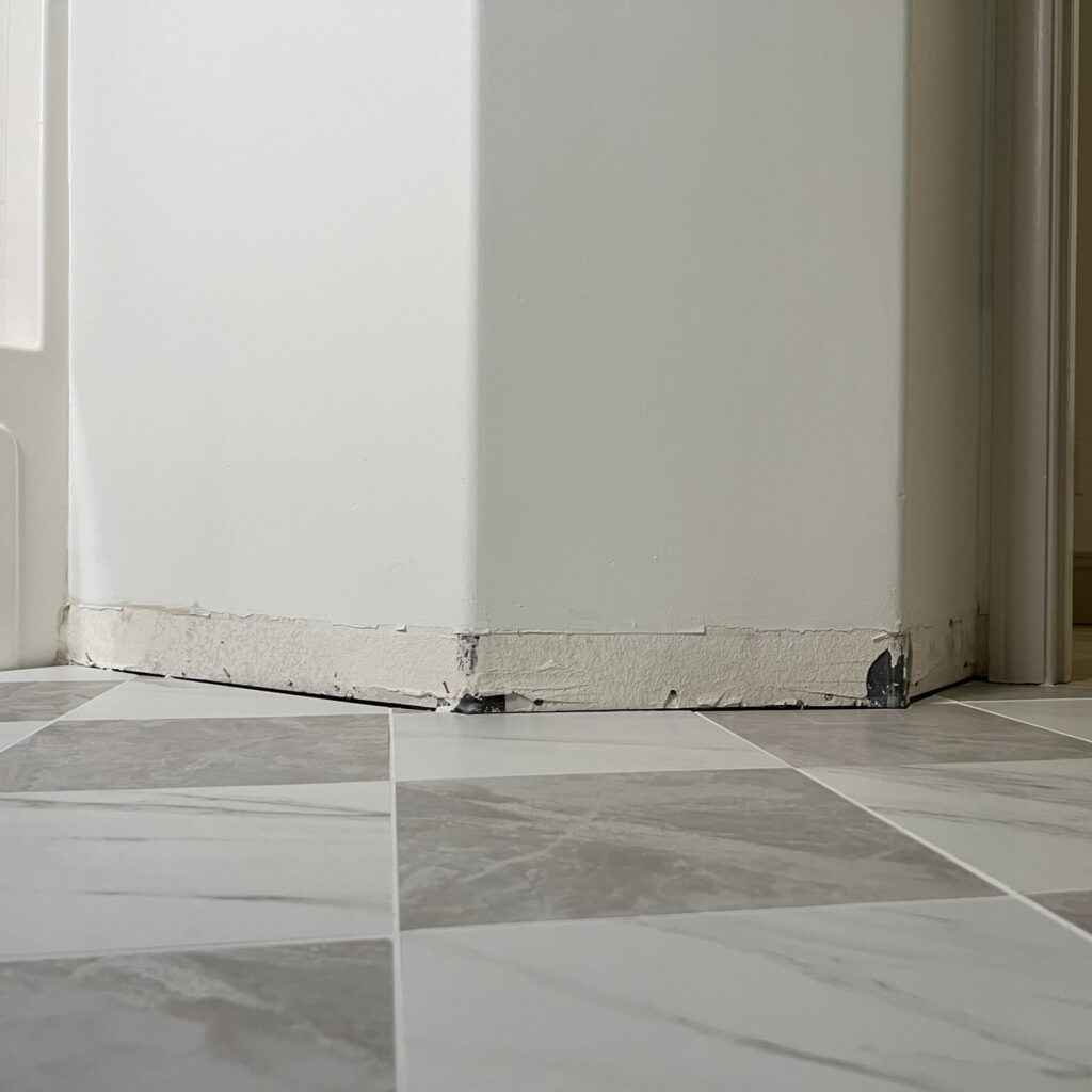 checkered tile floors without baseboards