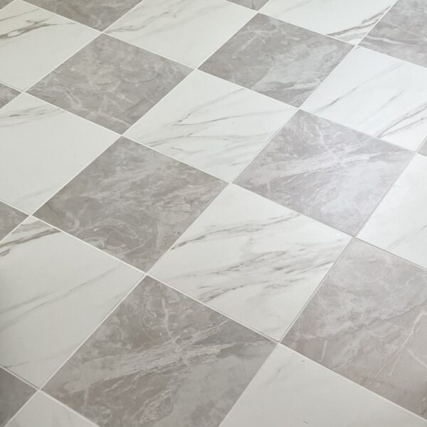 25 Beautiful and Affordable Checkered Floor Options