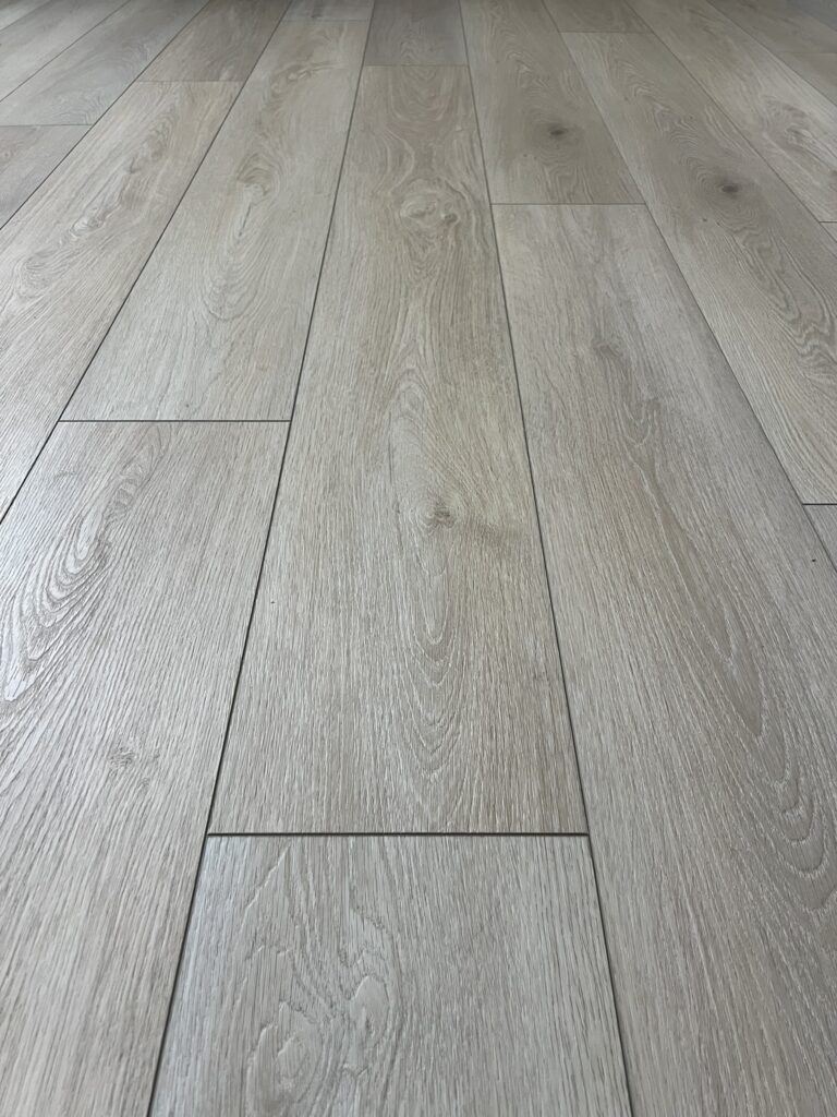 Paradigm Conquest flooring Tower