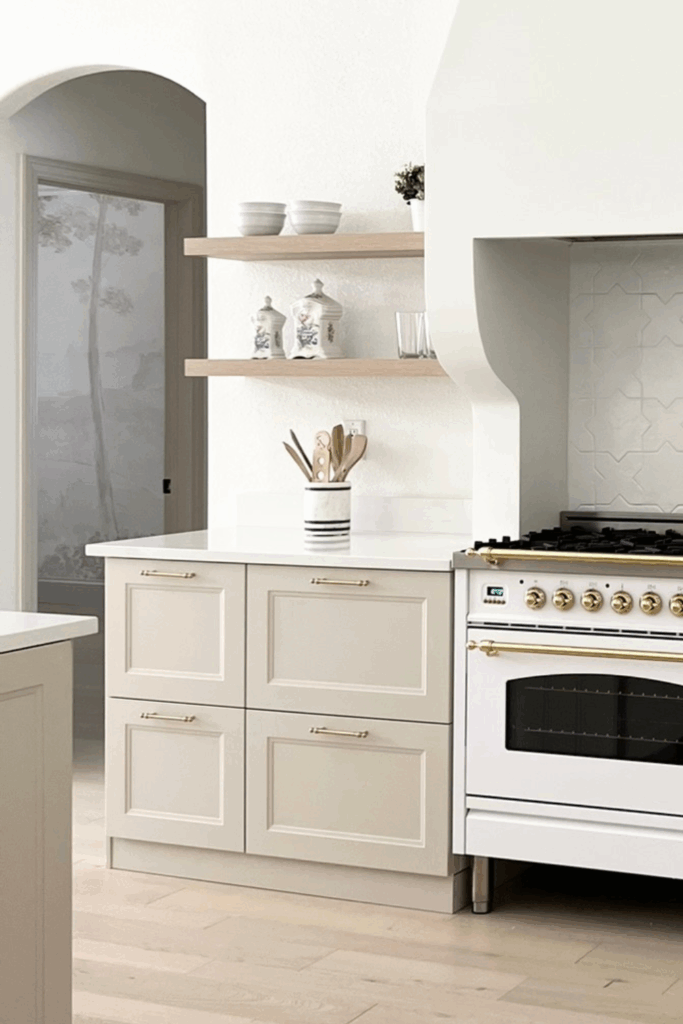 Sherwin Williams Alabaster kitchen walls