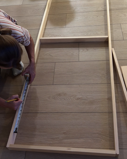 building shallow bookshelves