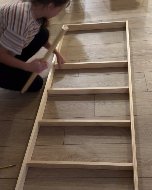 building shallow bookshelves