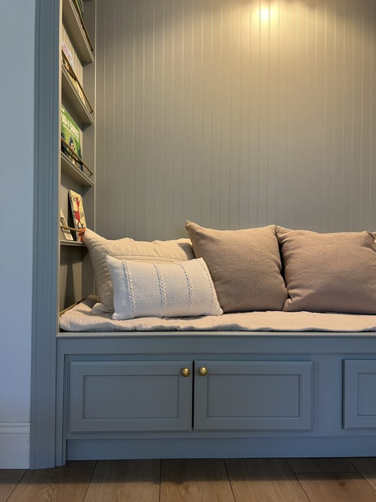 diy reading nook for kids