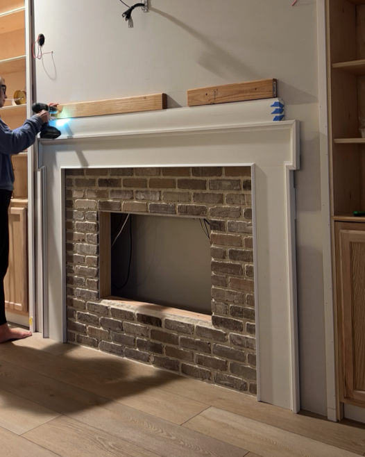 build fireplace mantel