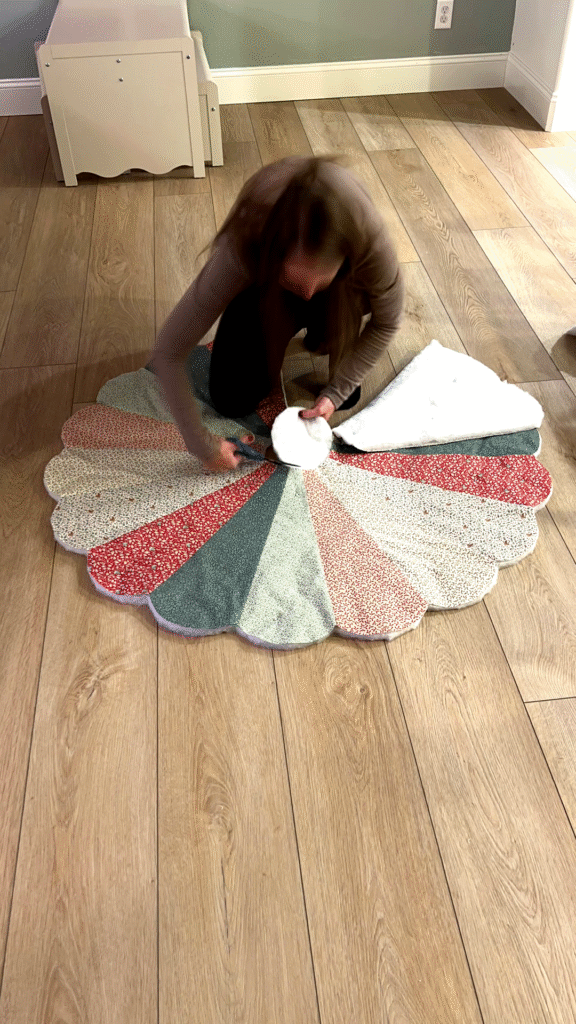 cutting batting for tree skirt