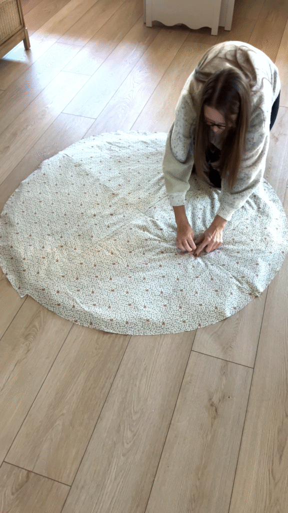 reversable tree skirt