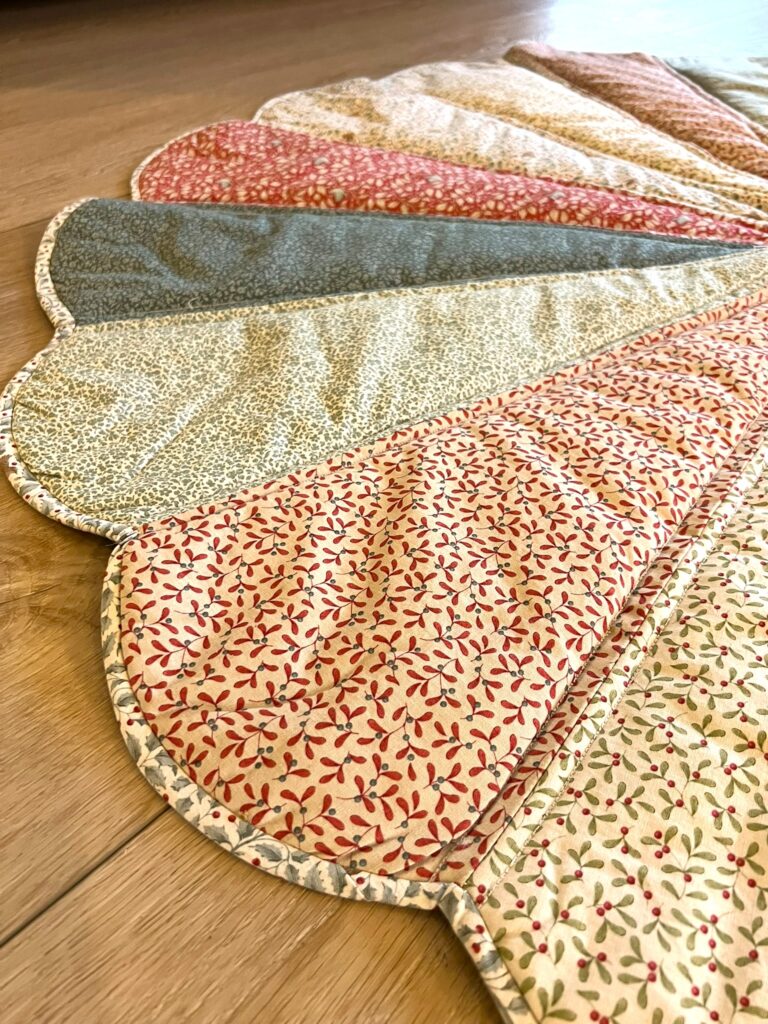 scalloped tree skirt