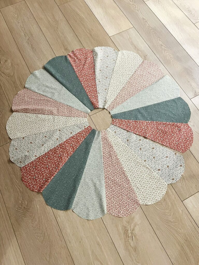 scalloped tree skirt