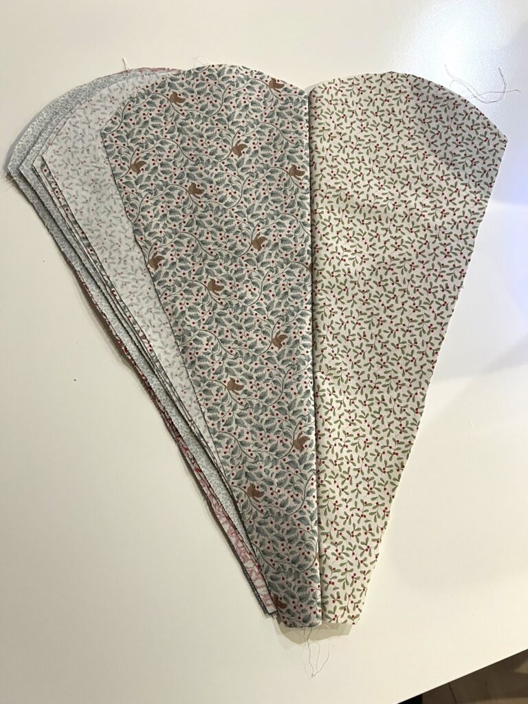 diy scalloped tree skirt